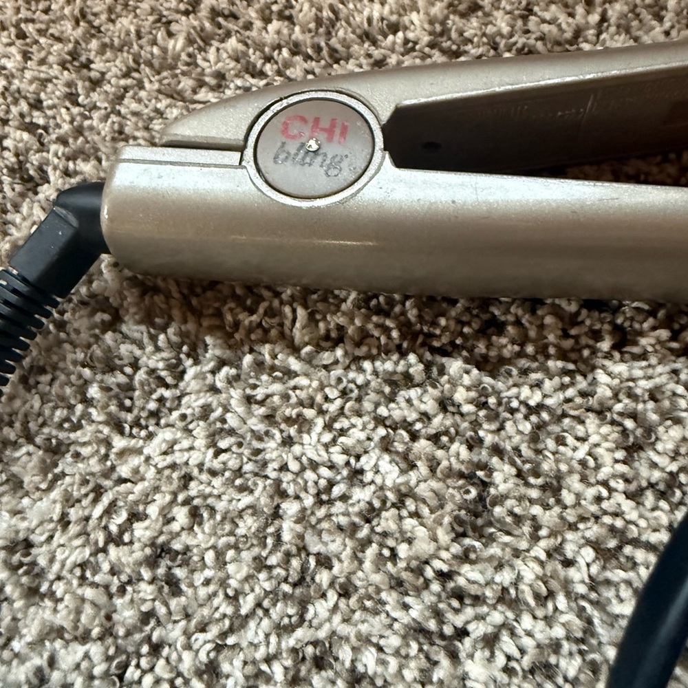 CHI Silver Hair Straightener